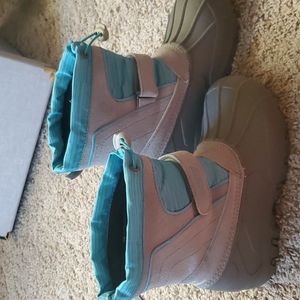 Sporto snow boots kids size 4